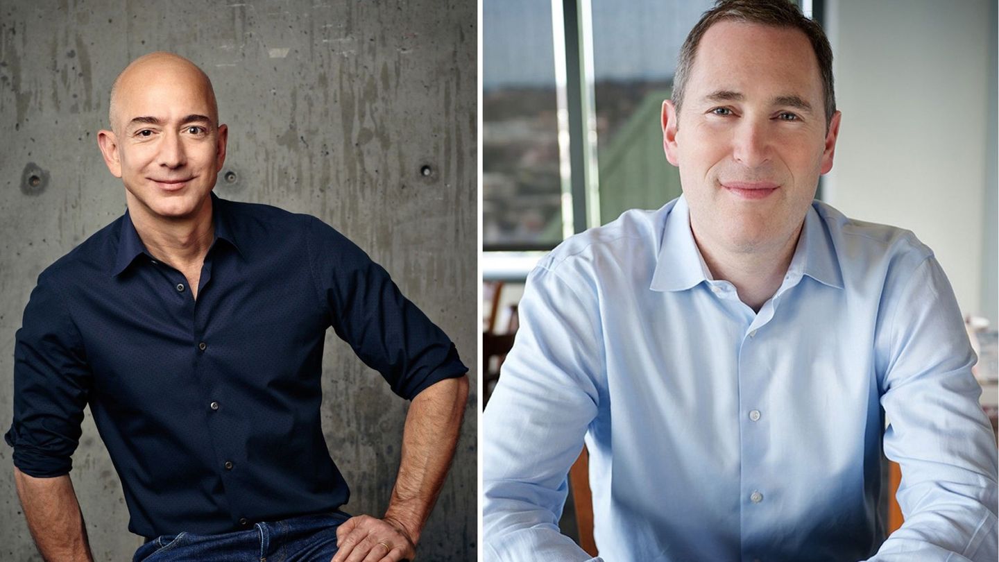 Jeff Bezos y su sucesor, Andy Jassy. (EFE)
