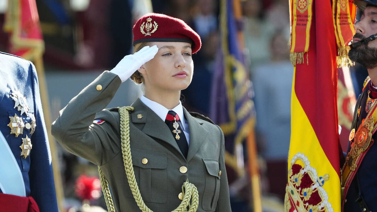 La princesa Leonor, durante el desfile militar. (Limited Pictures)