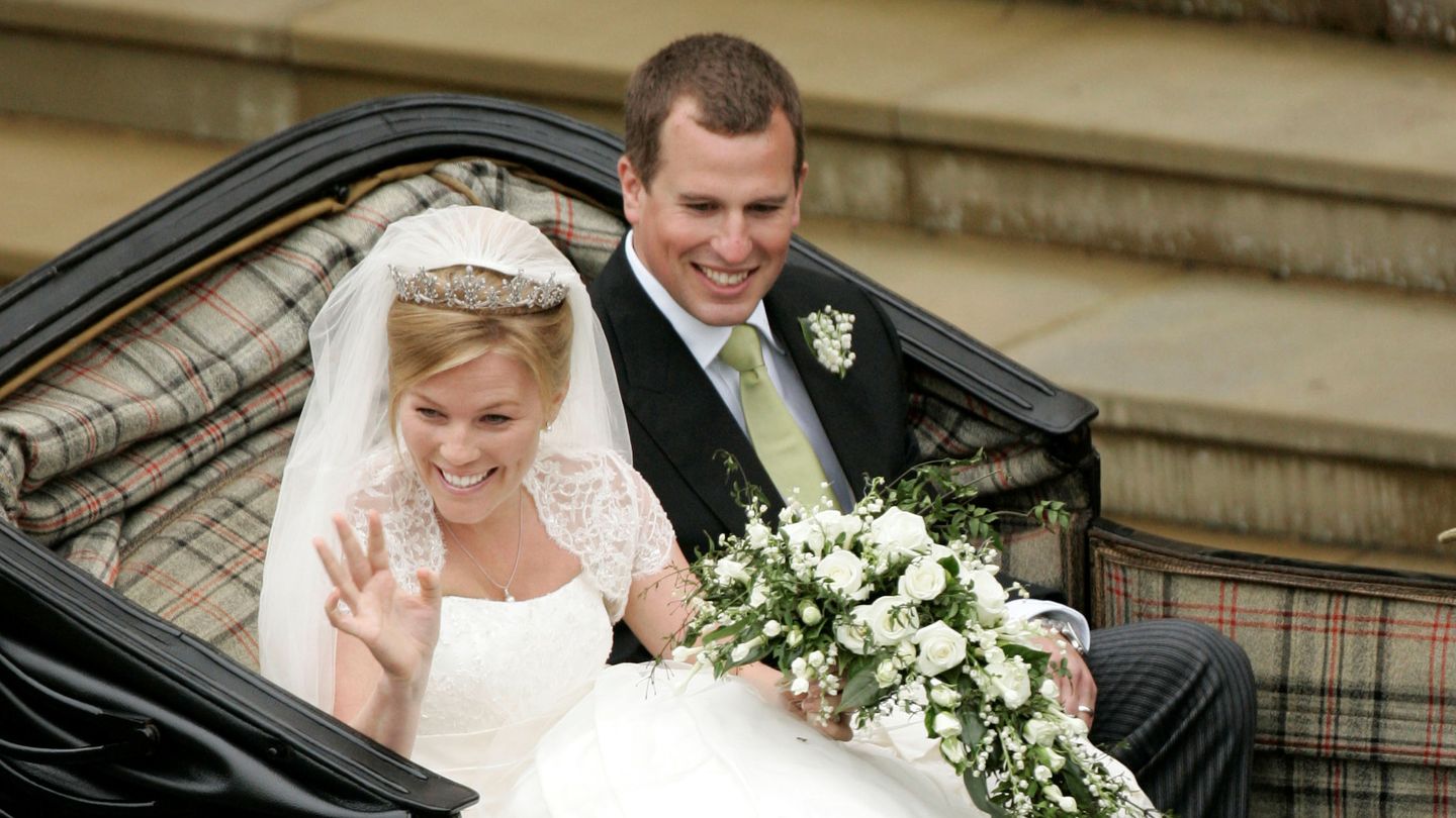 Peter Phillips y Autumn Kelly, el día de su boda. (Reuters)