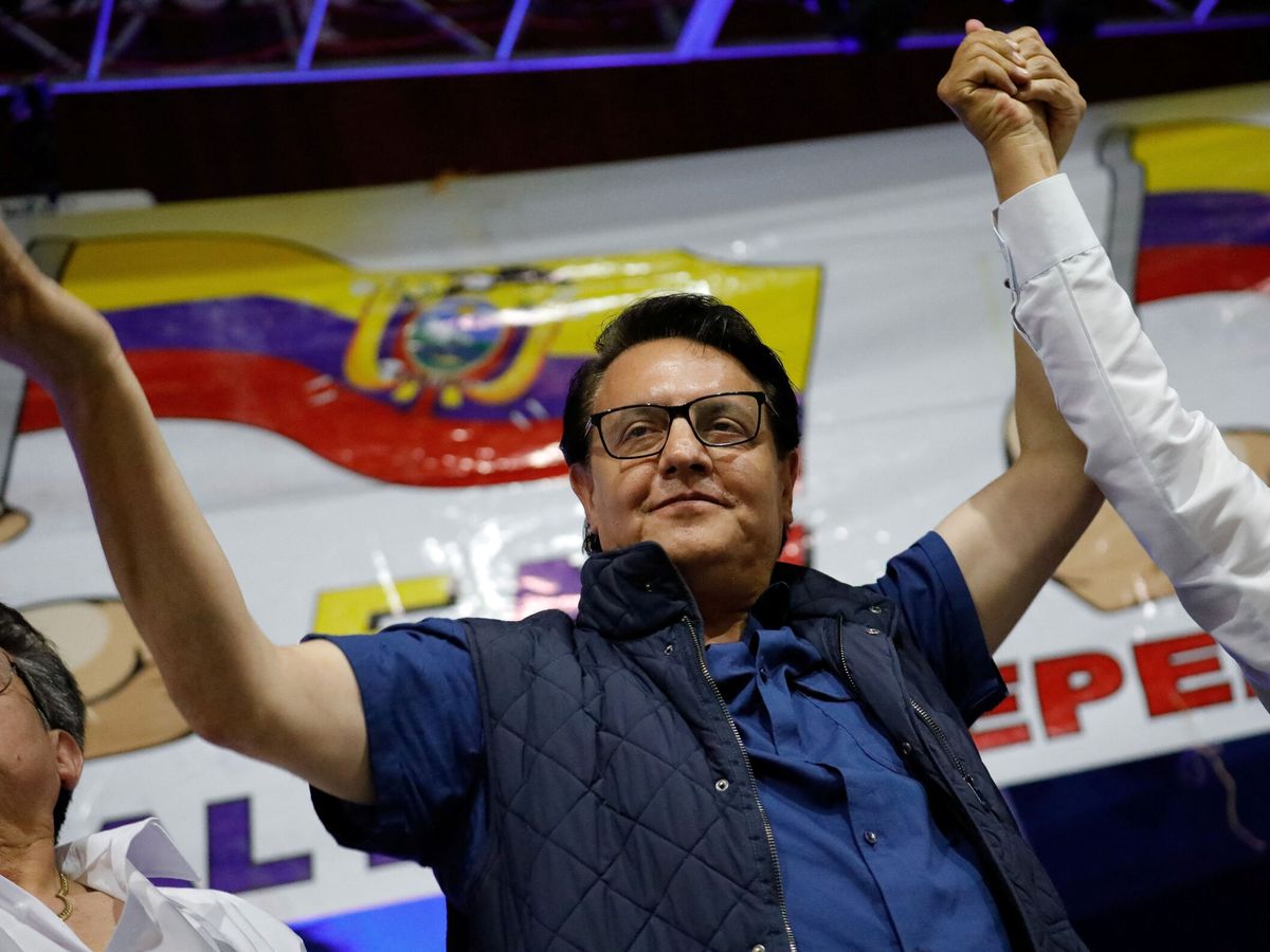 Foto: El candidato presidencial ecuatoriano Fernando Villavicencio en el mitin antes de su asesinato. (Reuters/Karen Toro)