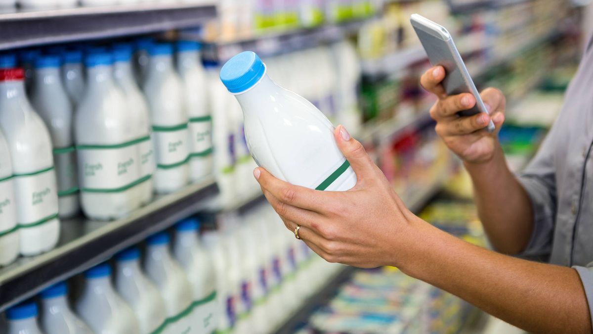Año negro para los ganaderos: el consumo de leche se estanca y los precios se hunden