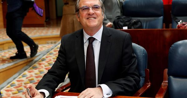 Foto: Ángel Gabilondo, portavoz del PSOE en la Asamblea de Madrid y candidato a la investidura, este 5 de abril. (EFE)