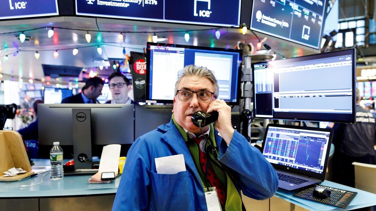 Wall Street se dispara un 5% en su mayor subida desde 2009