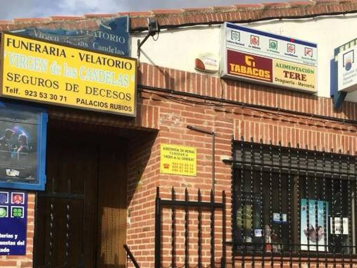 Foto: La fachada de esta tienda no tiene precio: fiel reflejo de los pequeños pueblos de España (X/@ClapForMarta)