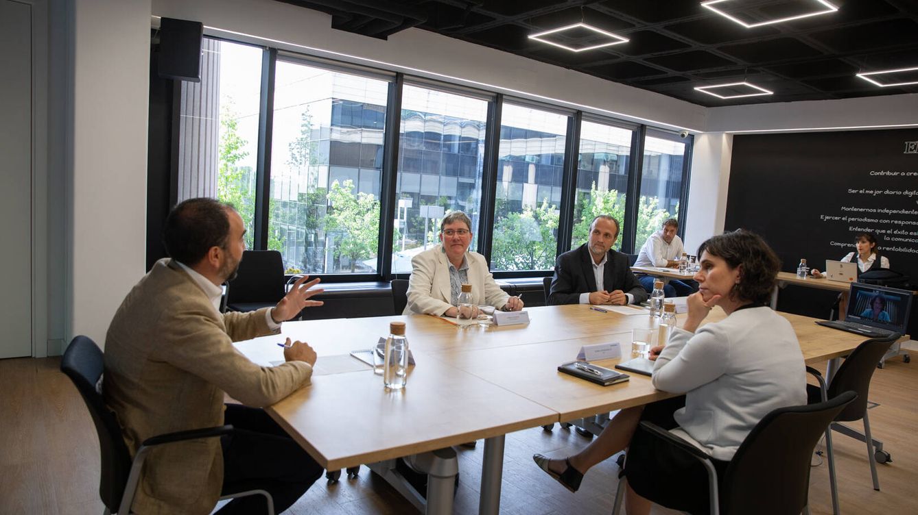 Foto: Mesa redonda 'Cómo materializar el compromiso ESG de una empresa'.