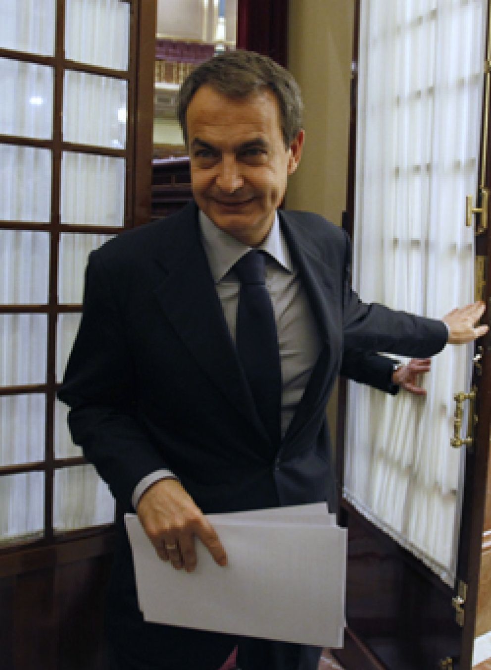 Foto: Zapatero impone el veto a la oposición y censura más de 40 iniciativas desde 2008