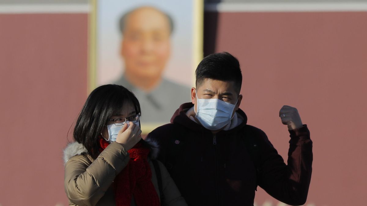  Muertes y contagio de persona a persona: ¿llegará el 'virus de Wuhan' a Europa?