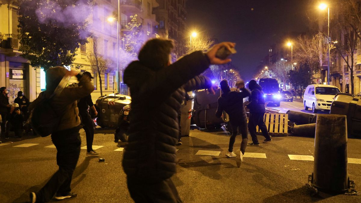 Libertad para 18 detenidos en los disturbios por Hasél en Cataluña
