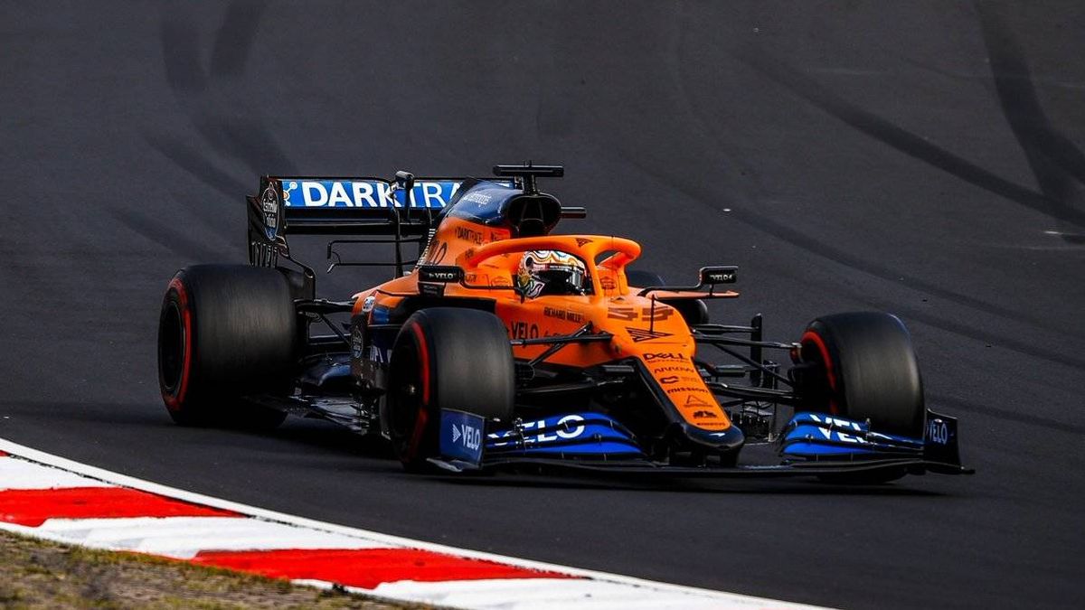  Carlos Sainz y McLaren se enfrentan a un peligroso 'marrón' en el Gp de Portugal