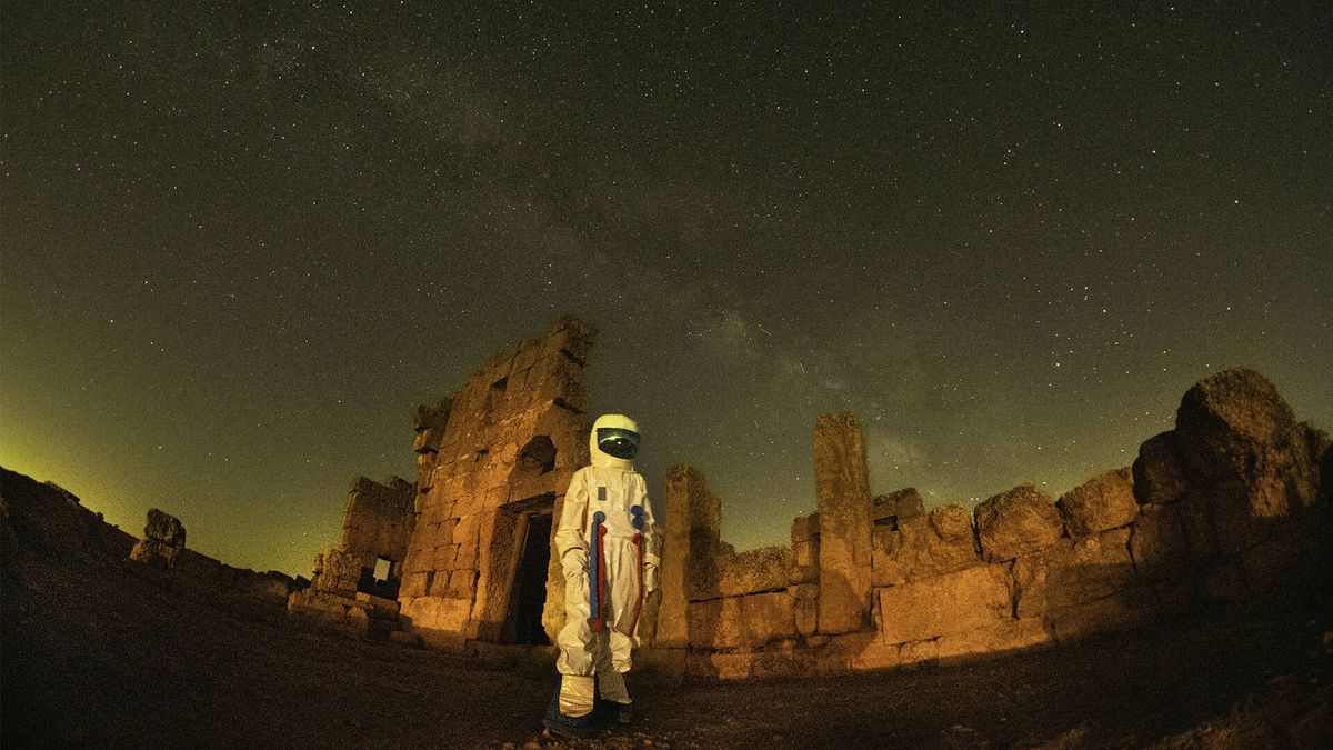 La 'NASA' de Francia enviará a astronautas al espacio con un "innovador" traje de Decathlon