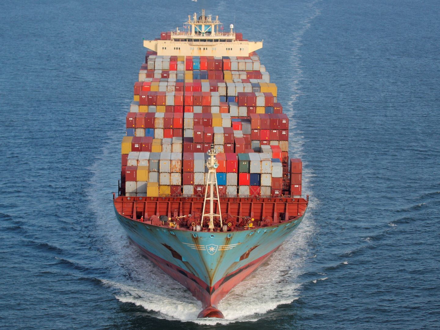 1 de cada 3 barcos mercantes pasa por el Mediterráneo. (Reuters/Brendan McDermid)