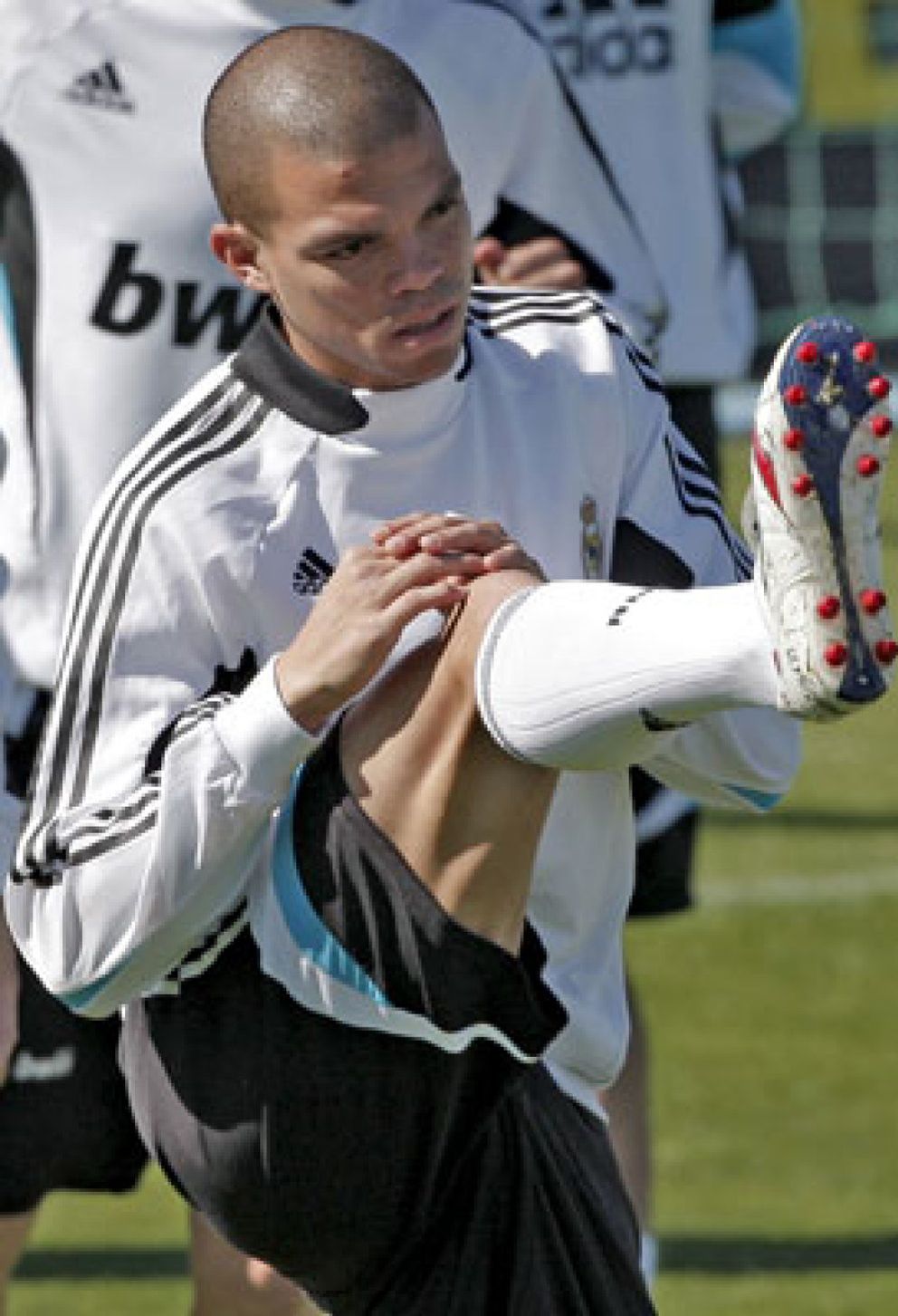 Foto: El Madrid no podrá contar con Pepe en cinco meses