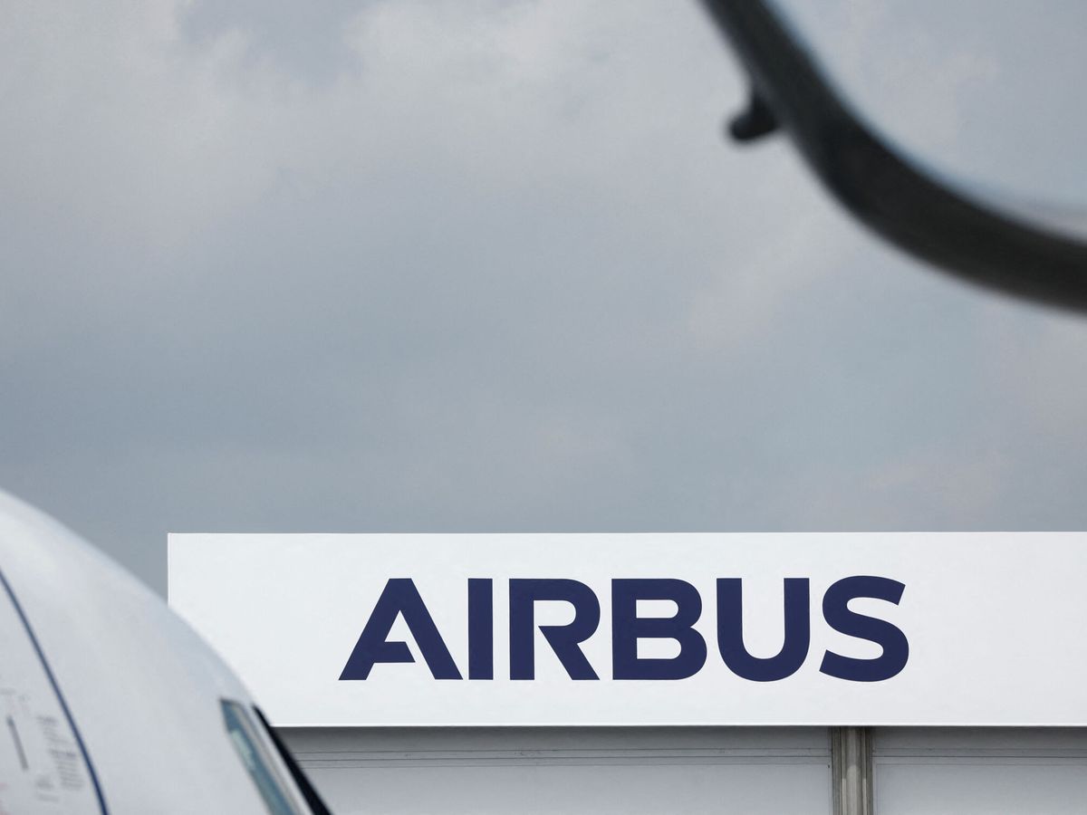 Foto: Logo de Airbus en París. (Reuters/Benoit Tessier)