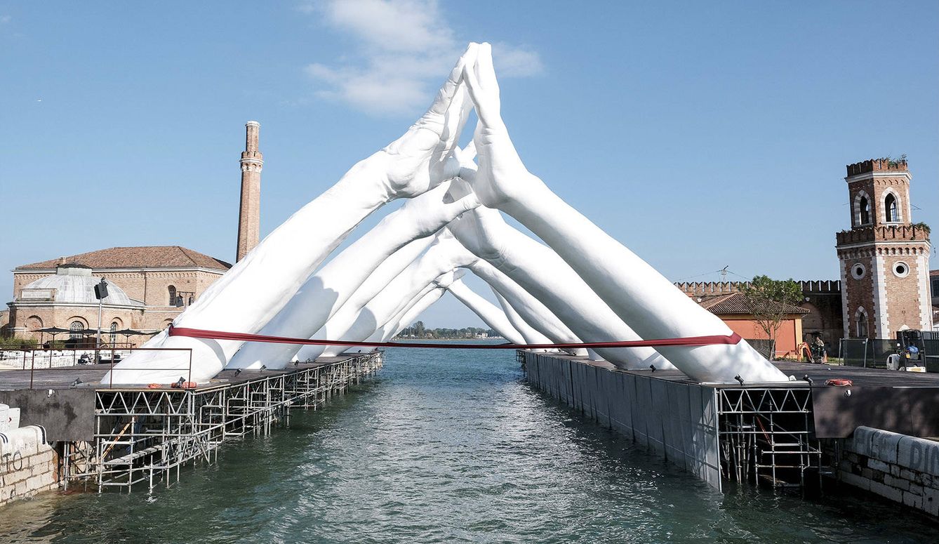 Venecia y sus visitantes han quedado impresionados con el puente de Quinn.