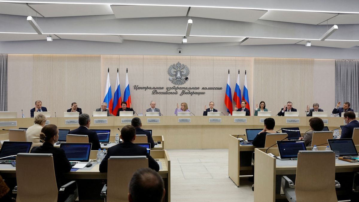 La Comisión electoral impide a Nadezhdin presentarse a las urnas: único candidato que se opone a Putin