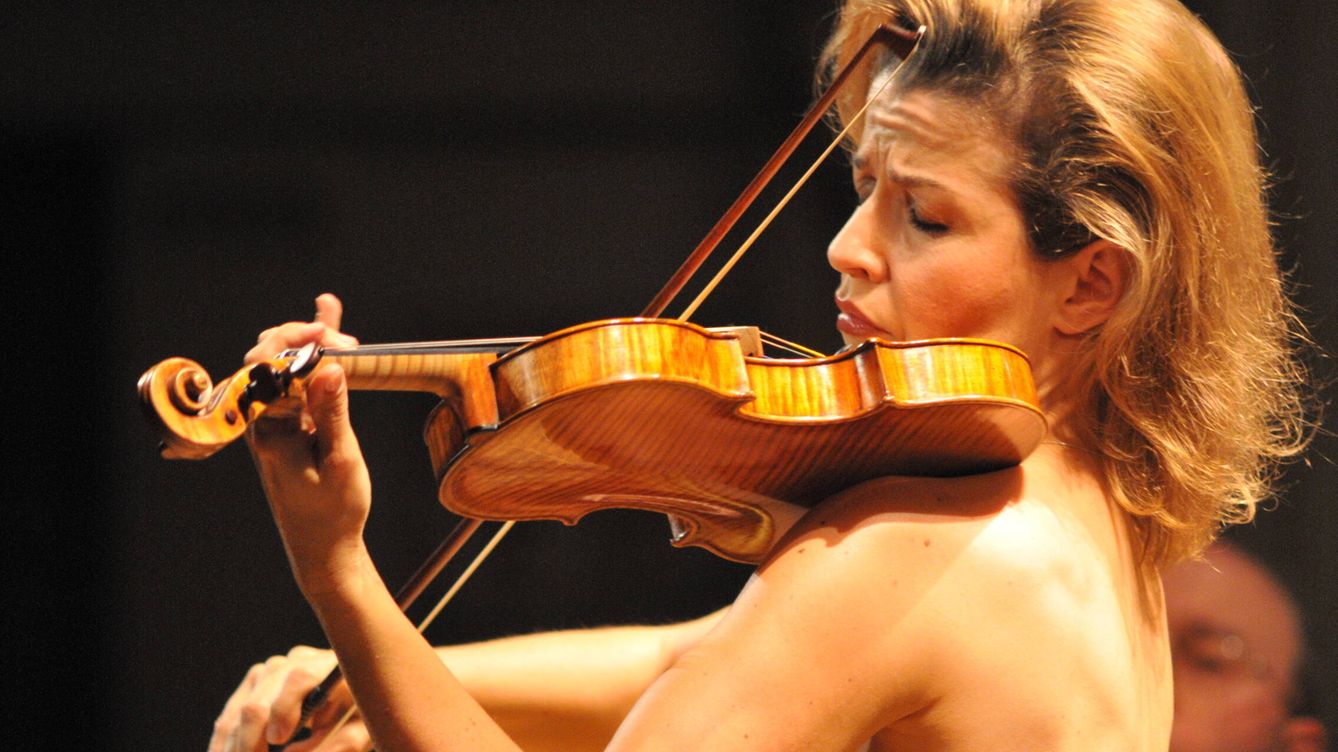 Foto: Anne-Sophie Mutter, tocando el violín. (Cedida)