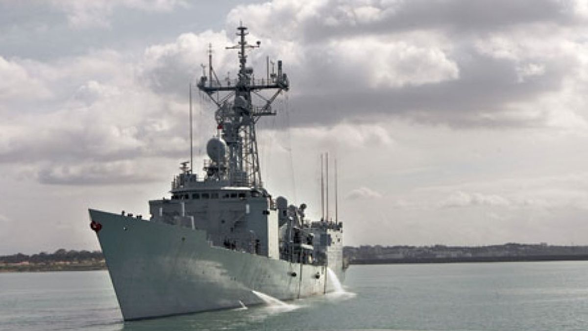 Un buque francés de la misión Atalanta destruye un barco nodriza pirata en el Índico