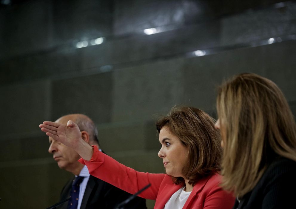 Foto: Sáenz de Santamaría, en rueda de prensa posterior al Consejo de Ministros (EFE)