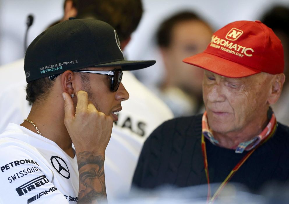 Foto: Lewis Hamilton (i) y Niki Lauda en el Gran Premio de Australia. (Reuters)