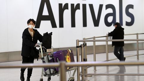 Bruselas reacciona a la ola de covid de Pekín y recomienda pedir un test negativo a viajeros de China