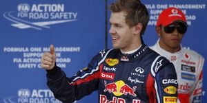 Vettel no falta a su cita con la 'pole' y tiene el título en el bolsillo