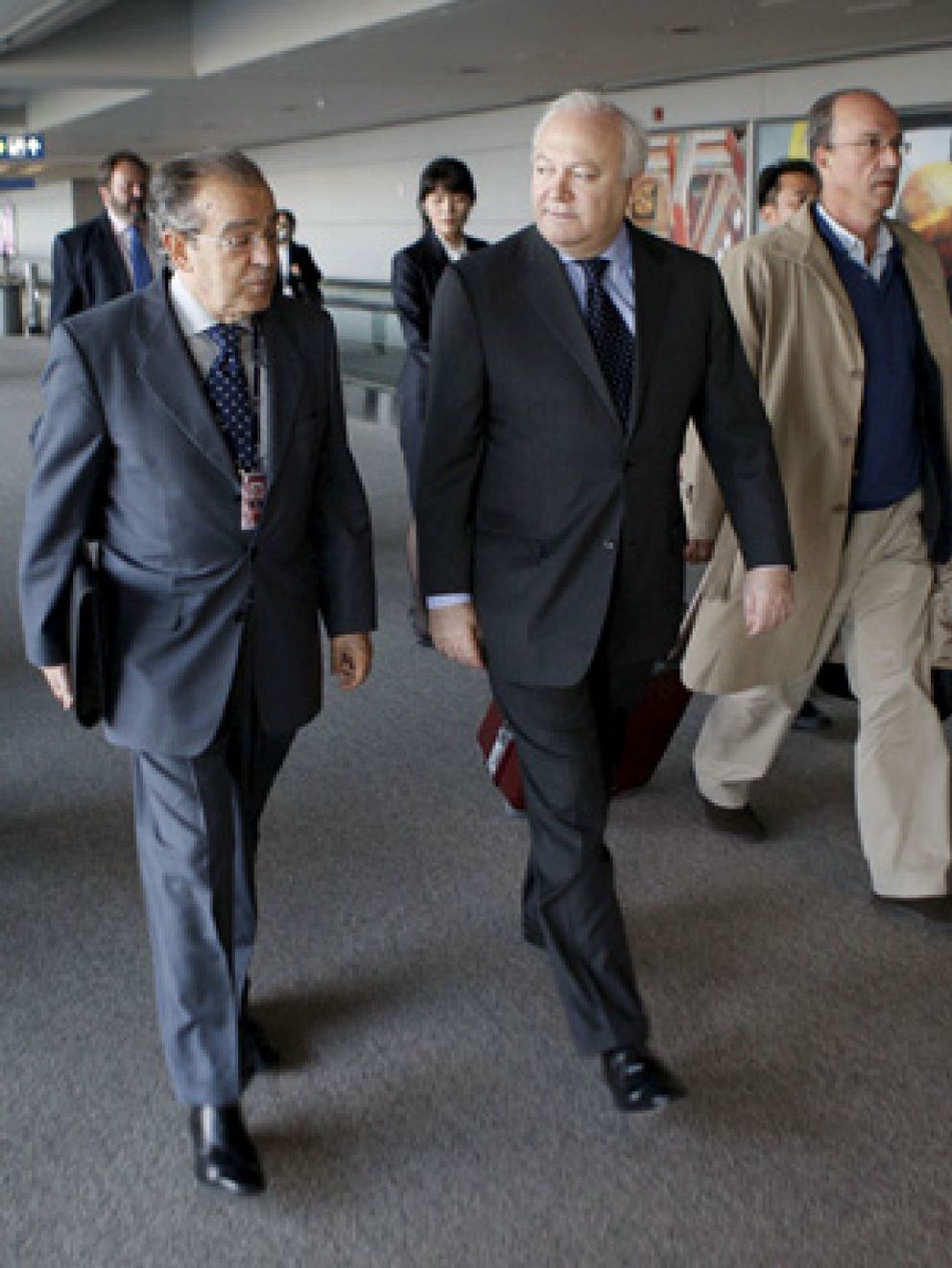 Foto: Moratinos asegura que apoya la retirada de Kosovo y que sabía del "plan"
