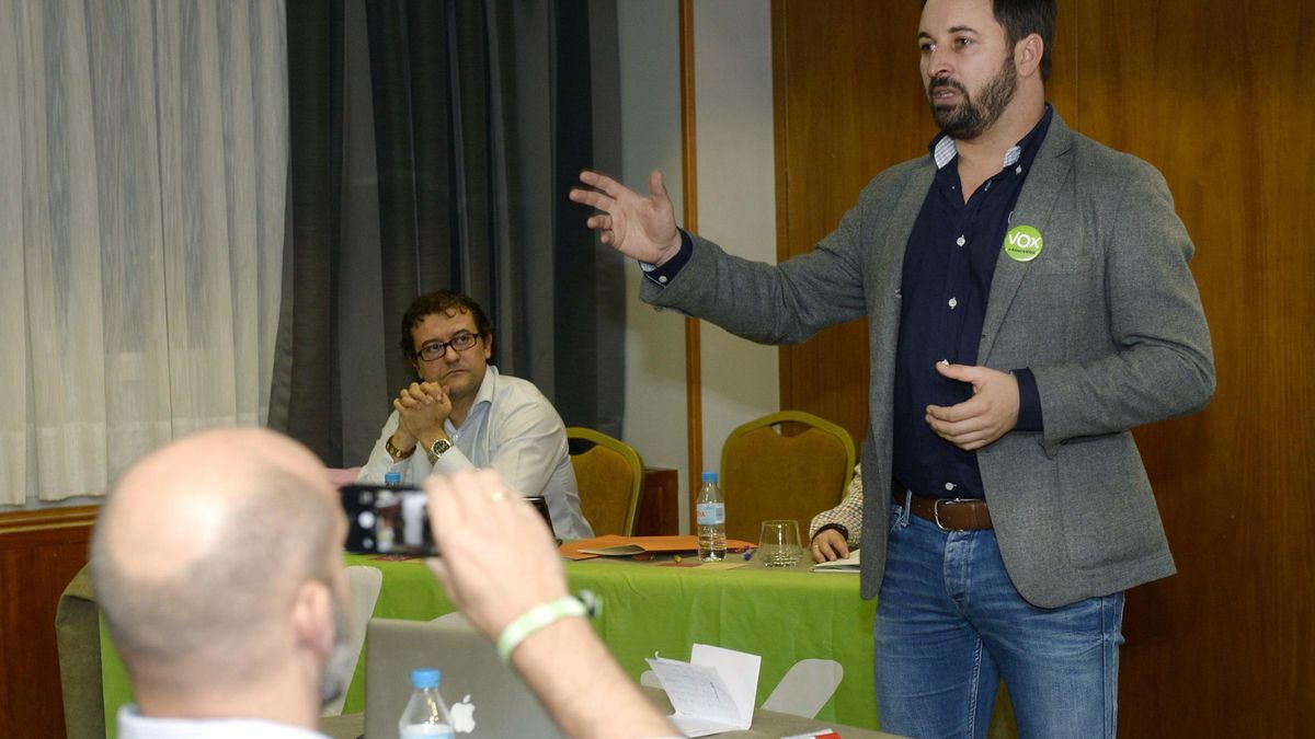 Santiago Abascal, líder de VOX, se convierte en padre el día de las elecciones