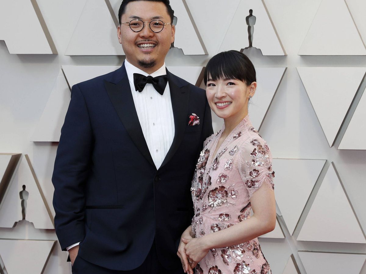 Foto: Takumi y Marie Kondo, en los Oscar. (EFE)