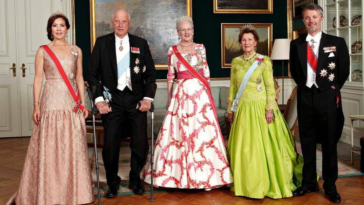 Los reyes de Noruega, junto a Margarita, Federico y Mary de Dinamarca. (Keld Navntoft/Casa Real de Dinamarca)