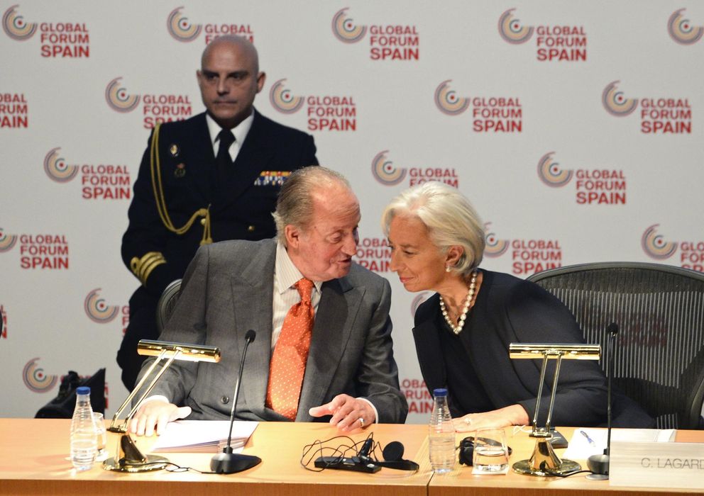 Foto: El Rey don Juan Carlos junto a Christine Lagarde (Reuters)