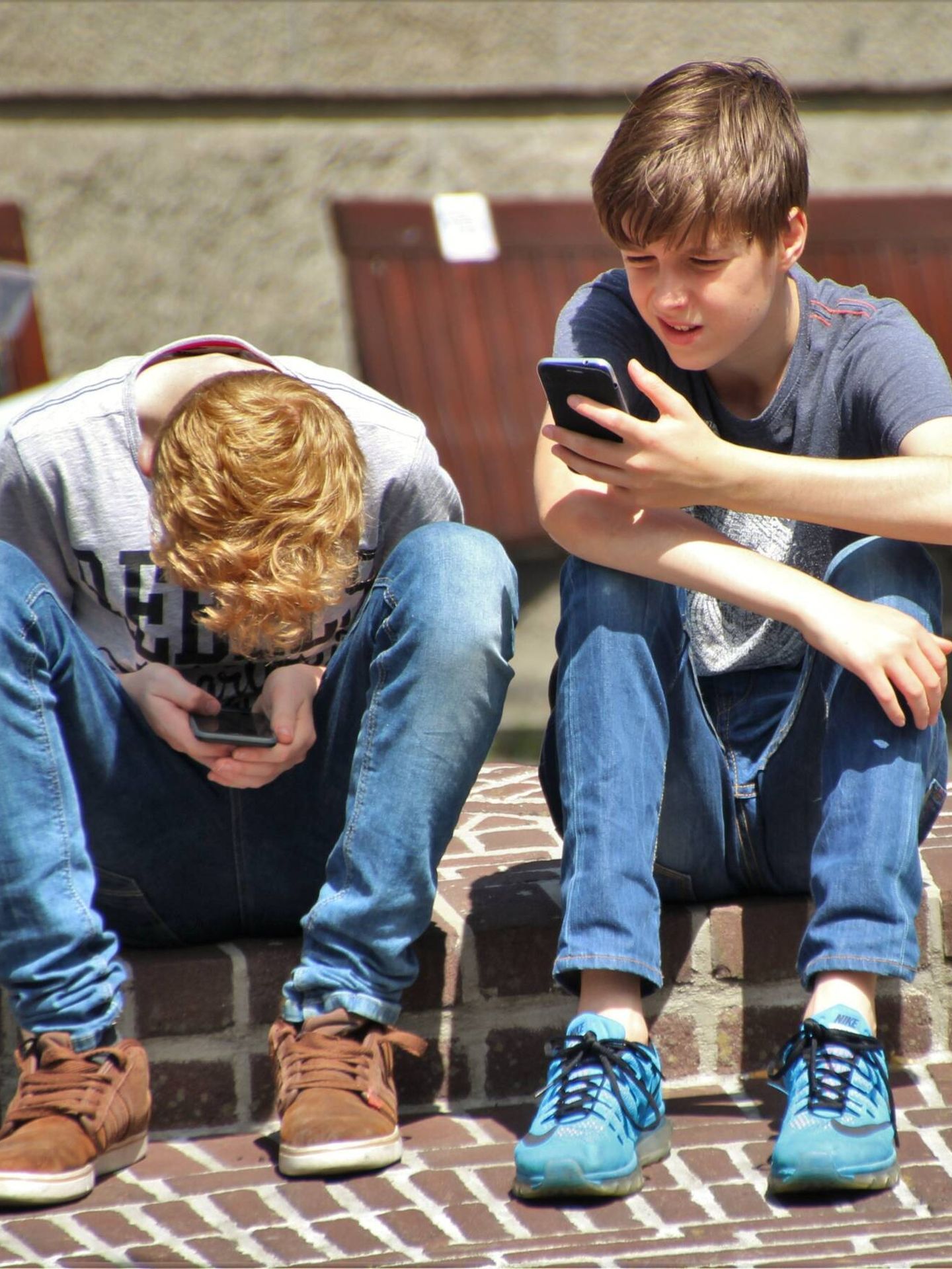 Son muchos los niños los que acuden a su móvil para contestar dudas, antes que a sus padres. (Pexels/ Pixabay)