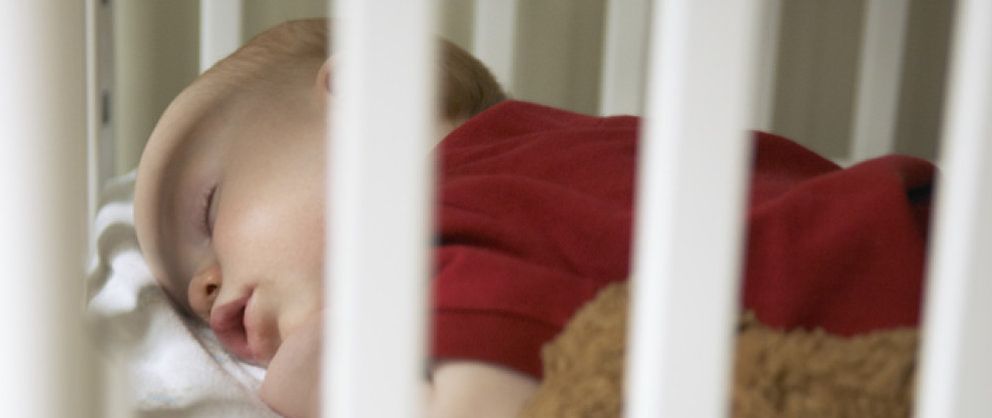 Foto: El colecho podría multiplicar por cinco el riesgo de muerte súbita de los bebés