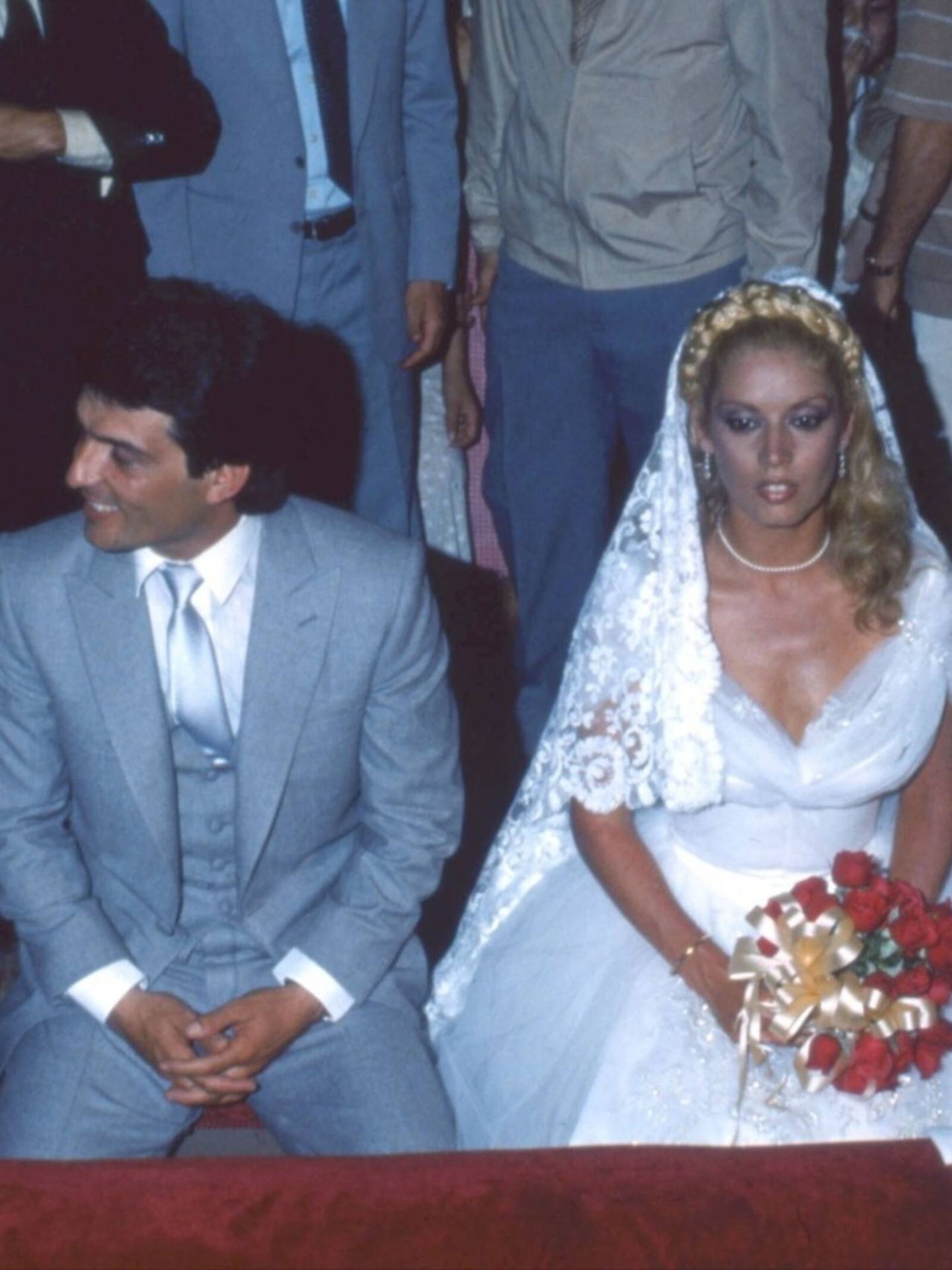 Pepe Sancho y María Jiménez, en su boda en Sevilla en 1980. (Europa Press)