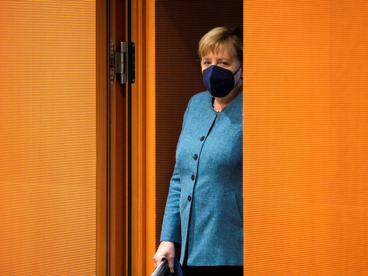Foto: ¿Angela Merkel detective?