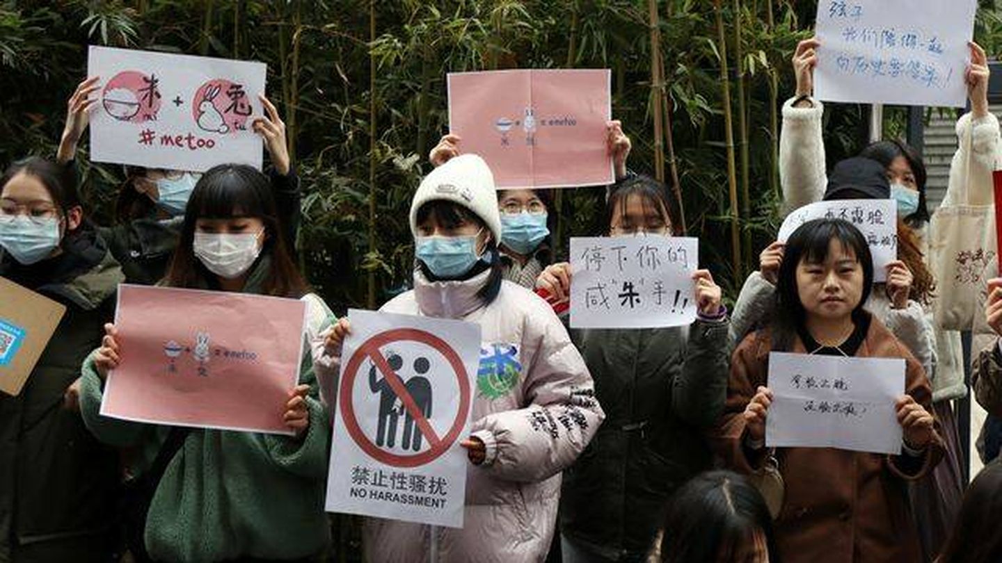 Manifestación contra el abuso en China. (Reuters)