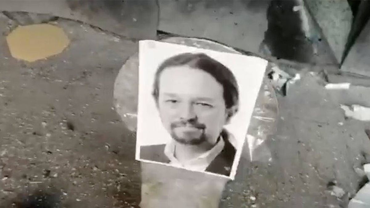 Interior investiga quién está detrás de los disparos a fotos de Pablo Iglesias y Sánchez