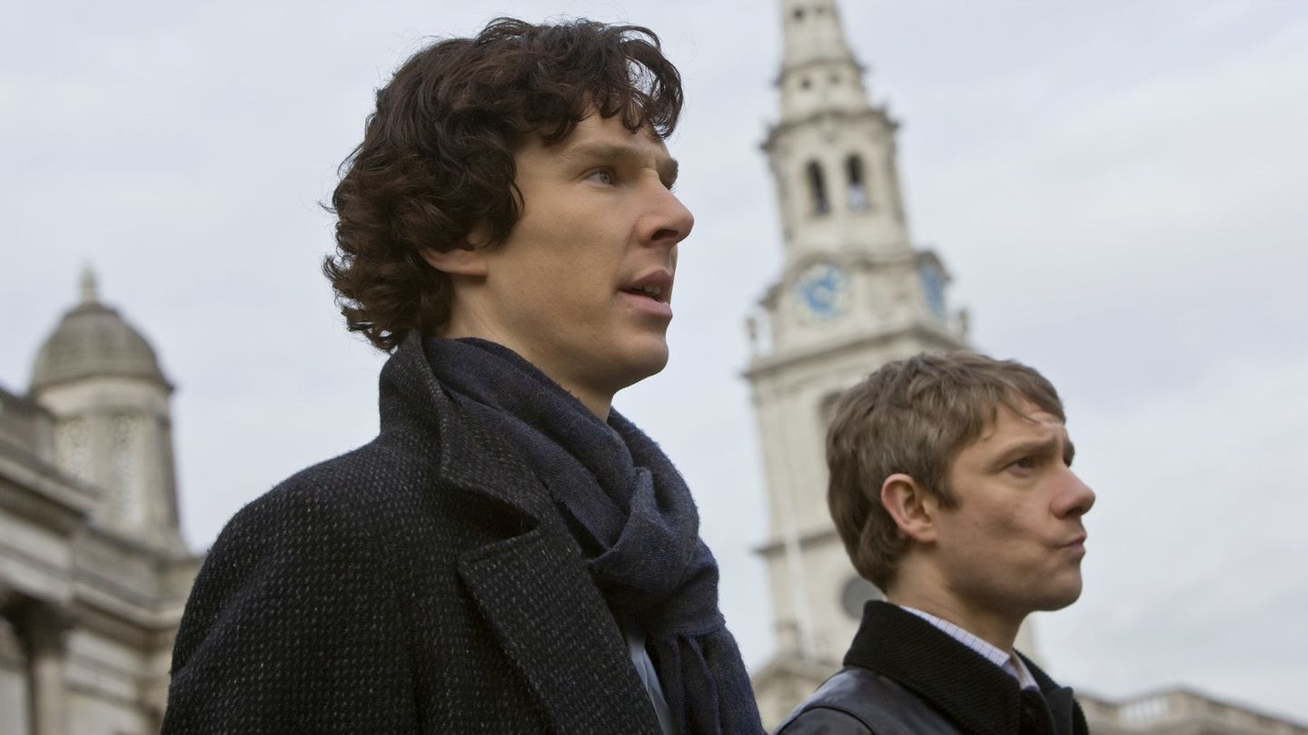 Benedict Cumberbatch y Martin Freeman en la adaptación de la BBC.
