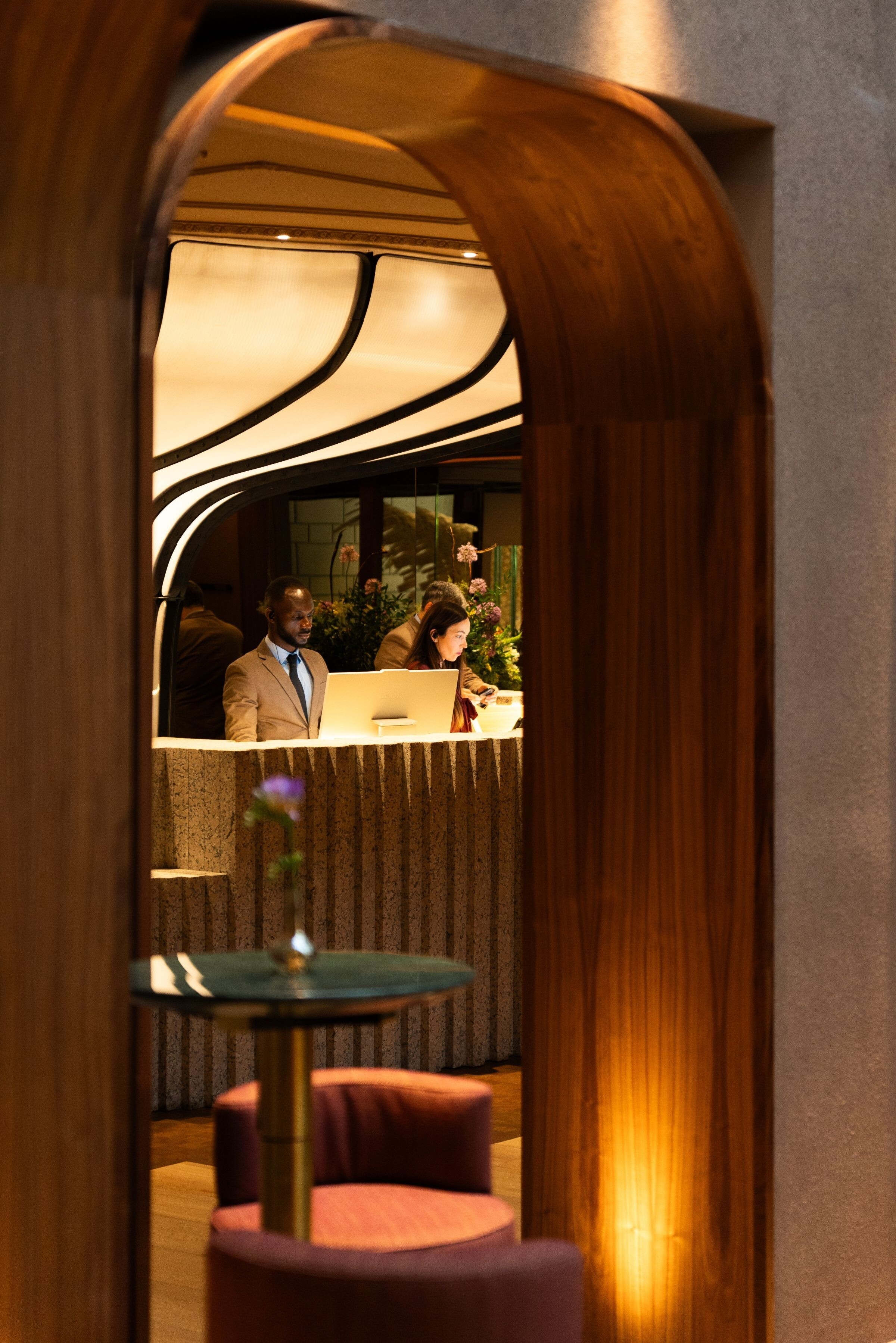 Foto de La nueva joya del Retiro: una reverencia ante 'Mercer Madrid', el hotelazo en la antigua sede de Azucarera