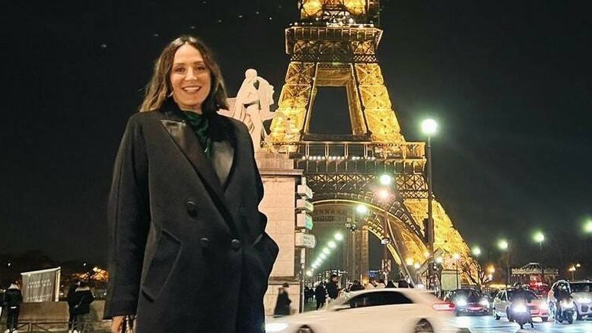 Tamara Falcó se despide de París a lo grande: bolso Chanel y Manolos para enloquecer