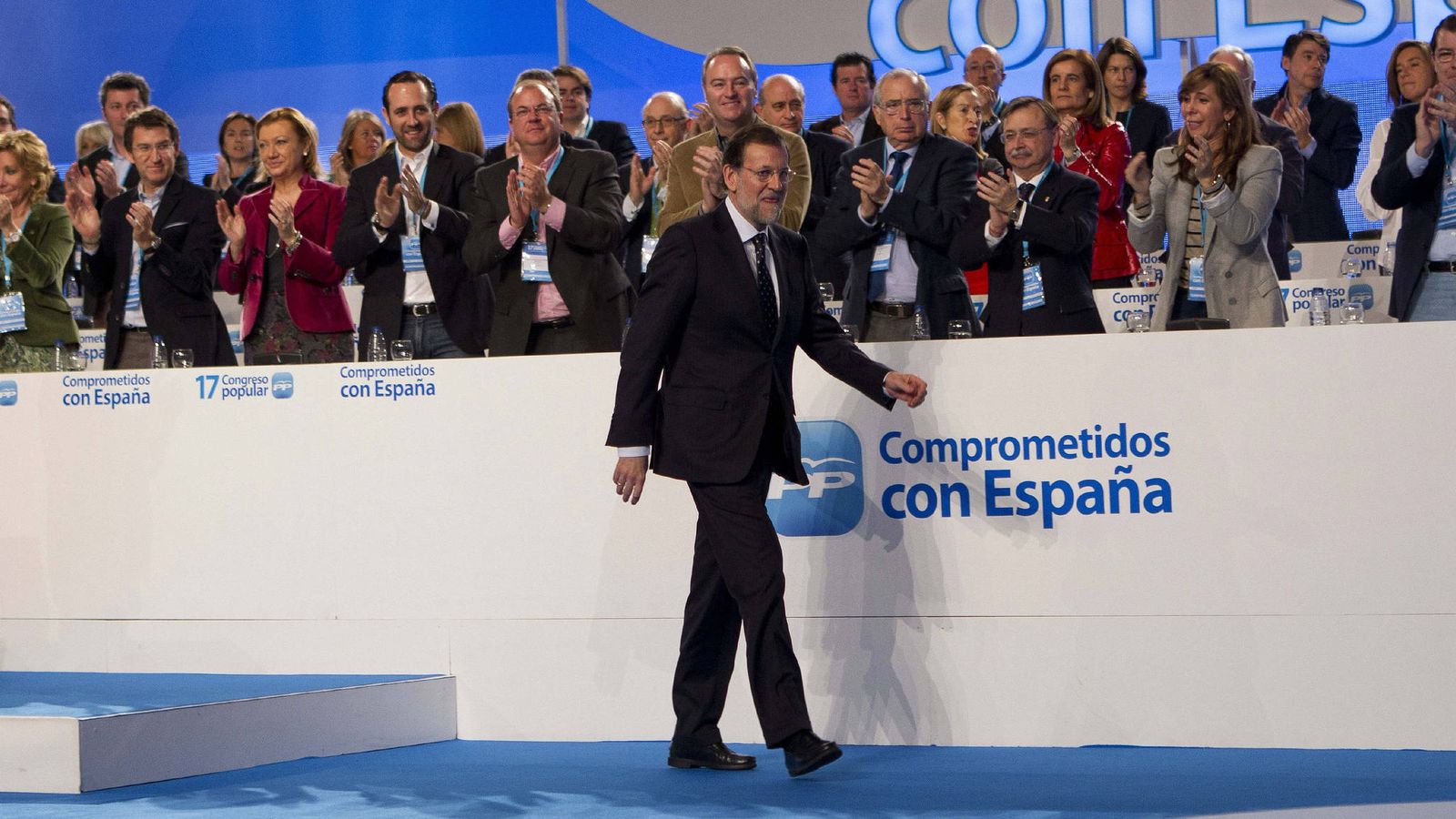 Foto: El presidente del Gobierno, Mariano Rajoy, antes de su intervención en la clausura del 17 Congreso nacional del PP. (EFE)