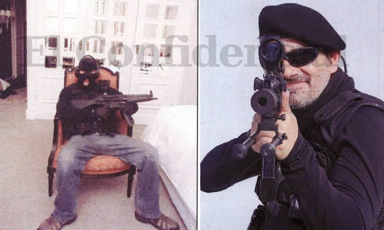 El francotirador Santiago Sánchez Ramírez en la habitación del hotel Villa Real de Madrid, momentos antes de apuntar a Felipe VI con su arma. (EC)