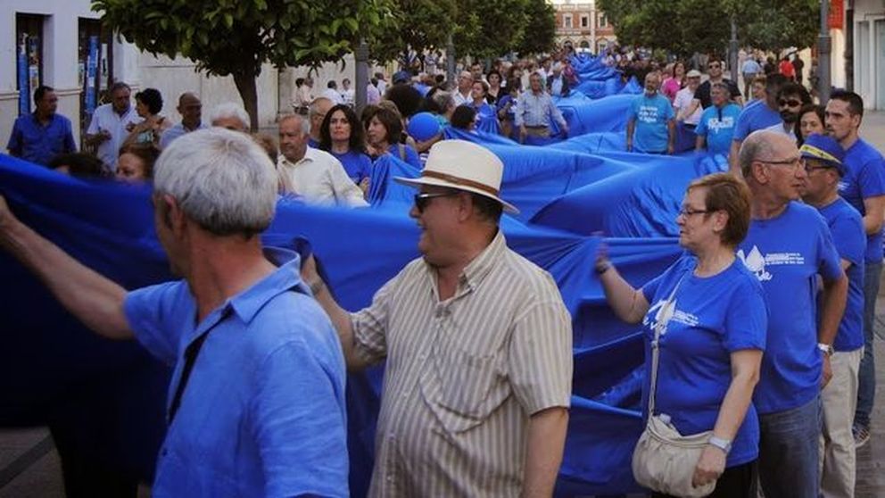 Manifestación en Alcázar de San Juan en contra de la privatización del agua (Efe).
