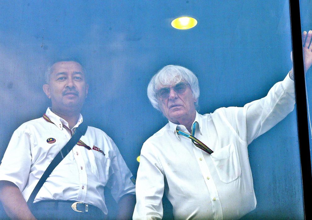 Foto: El presidente del circuito, Dato'Äô Mokhzani Mahathir, junto a Bernie Ecclestone.