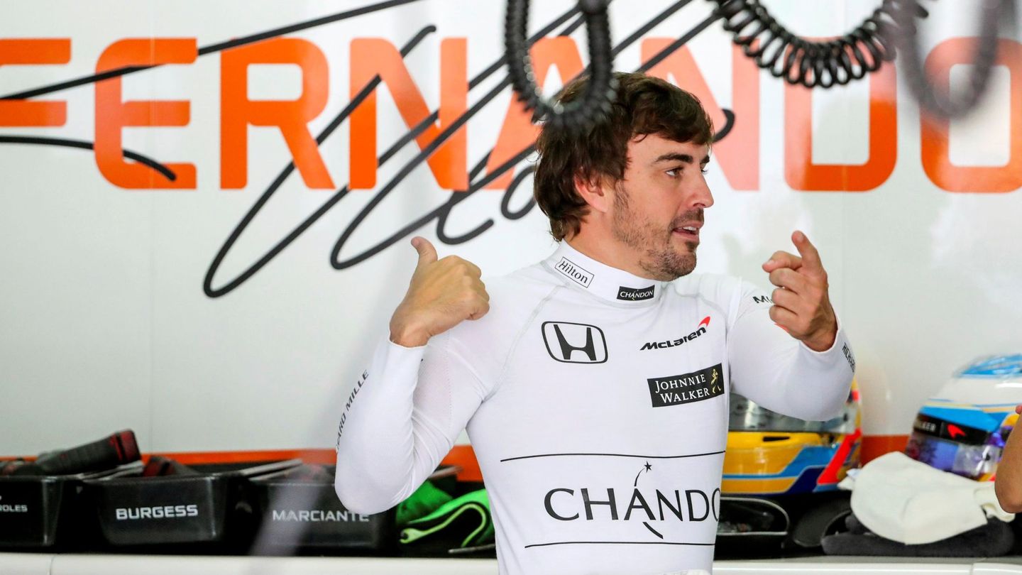 El probable que el contrato de Fernando Alonso incluya clásulas que le permiten disputar otras carreras fuera de la F1. (EFE)
