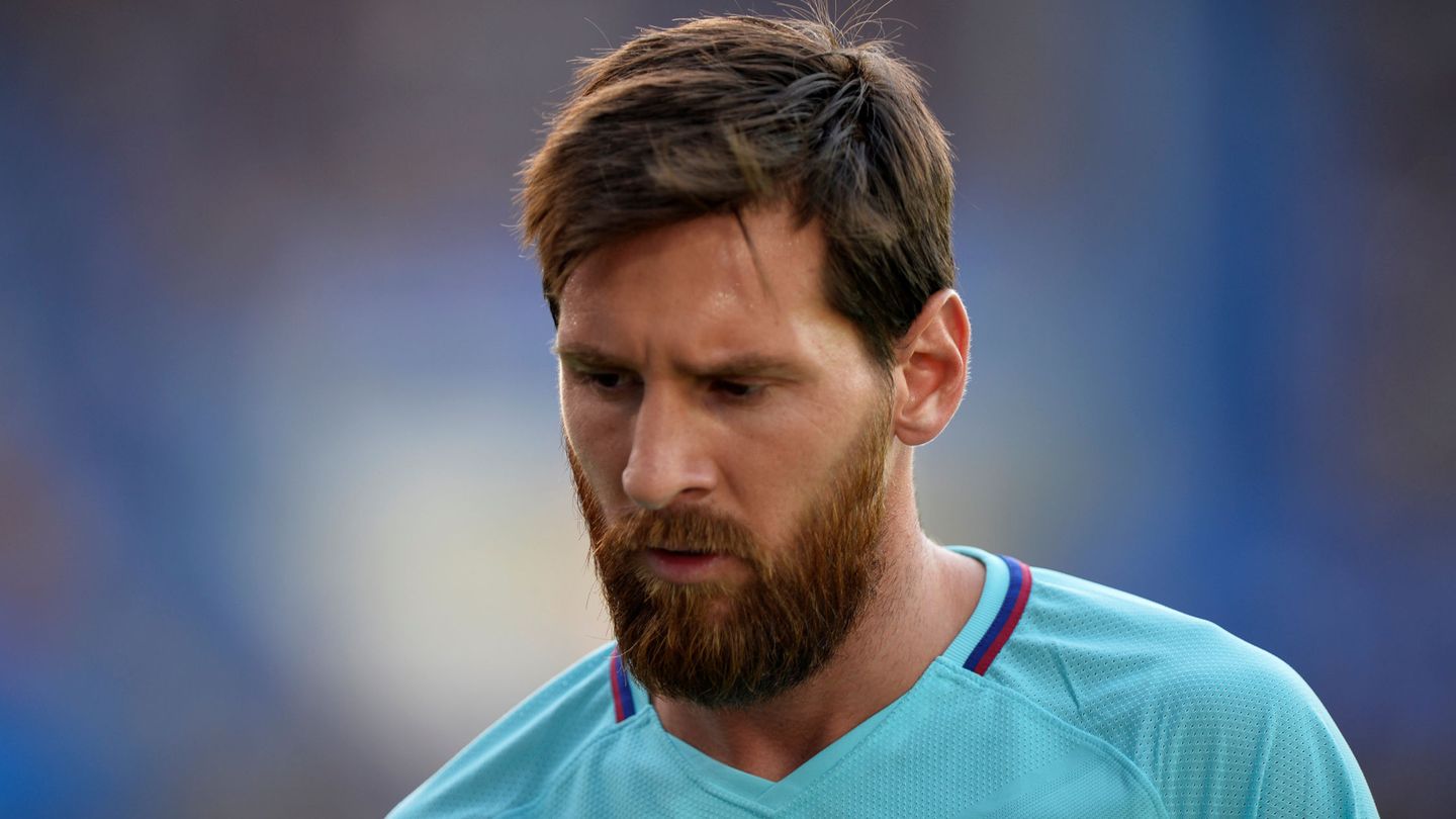 La seriedad de Messi ha llamado la atención en estos primeros días de temporada. (Reuters)
