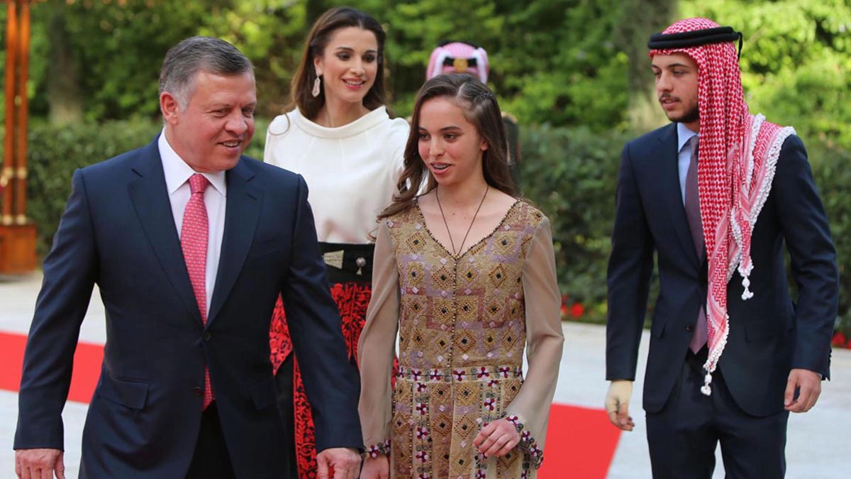 Los hijos de Rania, invitados estrella en la boda de los 'cuñados de la Casa Blanca'