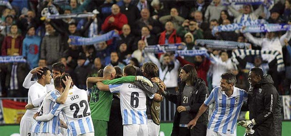 Foto: El ‘hechizo’ de Pellegrini y los jugadores tiene enloquecida a la ciudad de Málaga
