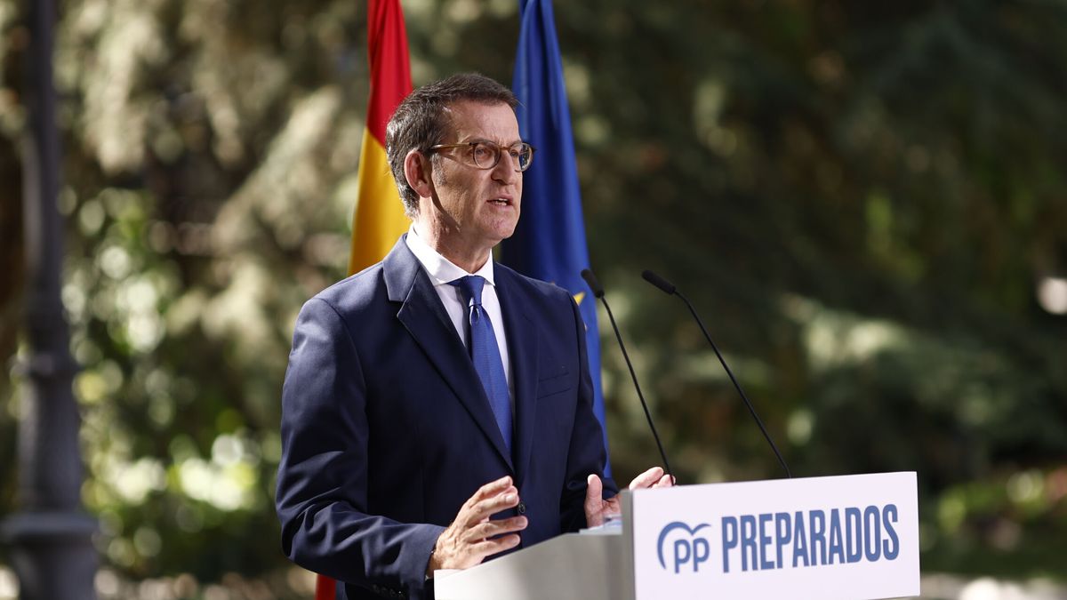 Feijóo no toca techo y repetiría la victoria de Rajoy en 2016 con 137 escaños