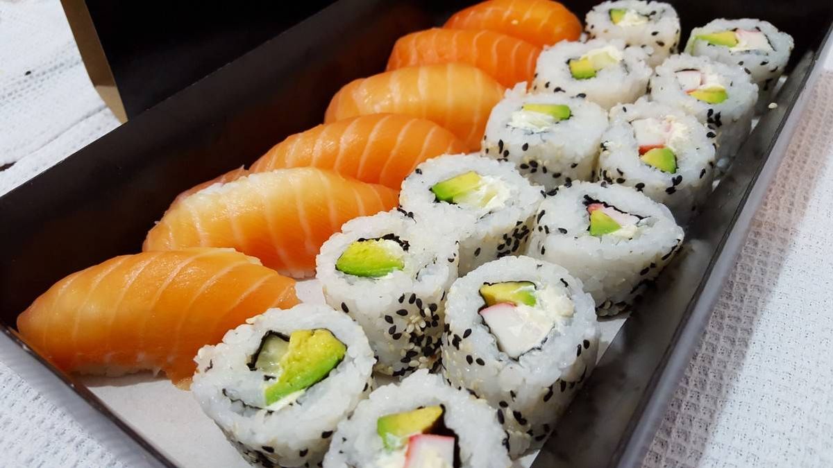 El peligro de comer sushi: el hombre que perdió una mano 