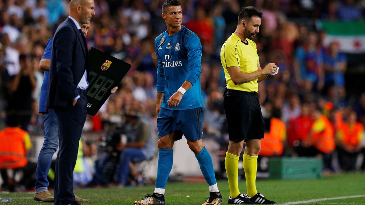 Zidane se irrita para sosegar la persecución a Cristiano Ronaldo